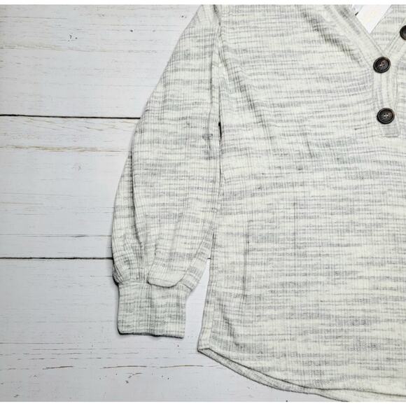 Soft Surroundings Jules Thermal Top Ivory Grey Gray Ribbed Button V Neck Medium - Picture 4 of 7